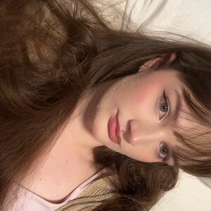 Meet your Posher, Shea